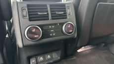 Land Rover Discovery 3.0 D300 Metropolitan Edition 5dr Auto Diesel Station Wagon